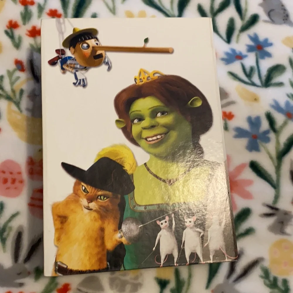Shrek DVD Box Set - Picture 13 of 13